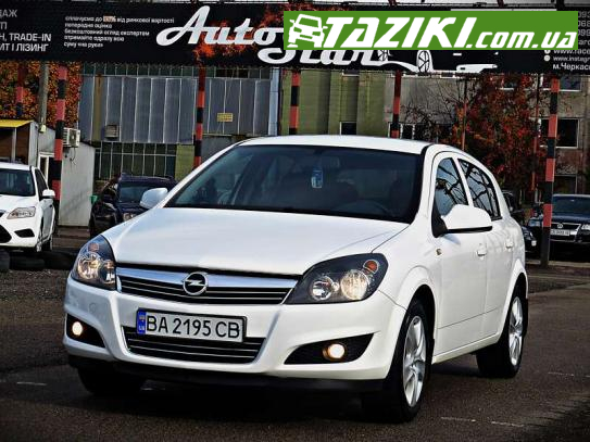 Opel Astra, 2013г. 1.6л. газ/бензин Черкассы в кредит