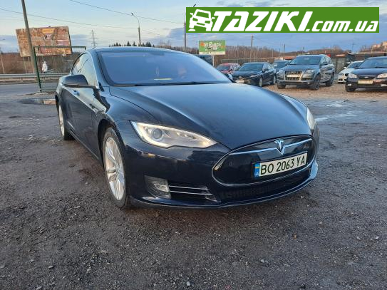 Tesla Model s, 2013г. 85л. Электро Тернополь в кредит