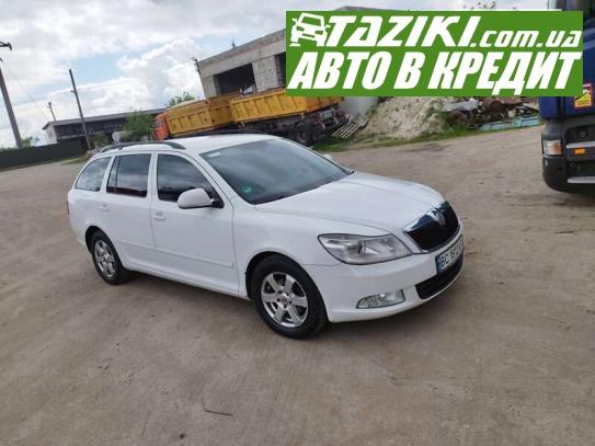 Skoda Octavia, 2010р. 1.6л. дтп Львів у кредит