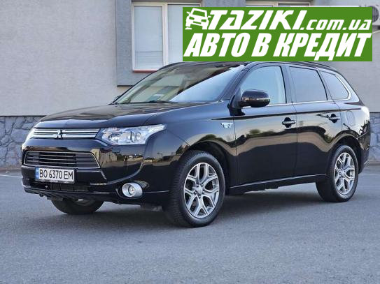 Mitsubishi Outlander, 2014р. 2л. газ/бензин Тернопіль в кредит