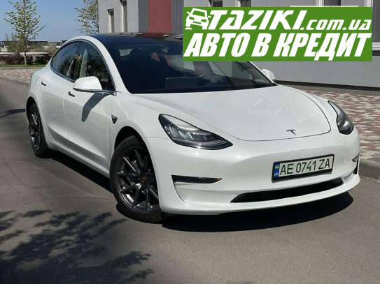 Tesla Model 3, 2019г. 60л. Электро Днепр в кредит