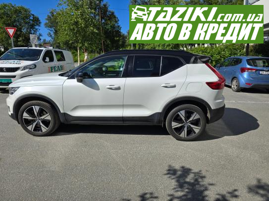 Volvo Xc40, 2021г. 78л. Электро  в кредит