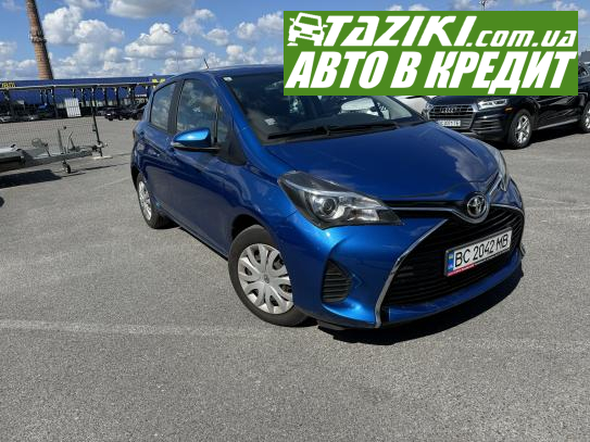 Toyota Yaris, 2015г. 1.3л. бензин Львов в кредит