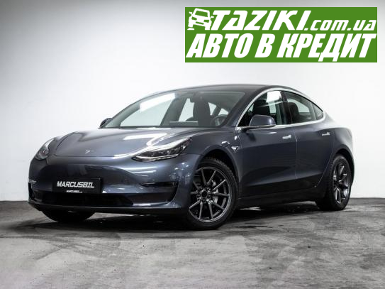 Tesla Model 3, 2019г. 60л. Электро  в кредит