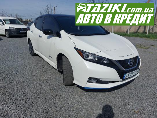 Nissan Leaf, 2019г. 62л. Электро Ровно в кредит