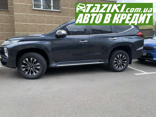 Mitsubishi Pajero sport, 2021р. 2.5л. дтп Київ у кредит