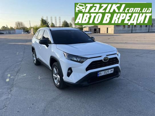 Toyota Rav4, 2019г. 2.5л. бензин Кременчуг в кредит