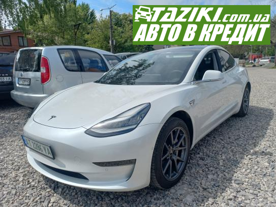 Tesla Model 3, 2020г. 65л. Электро Ивано-Франковск в кредит