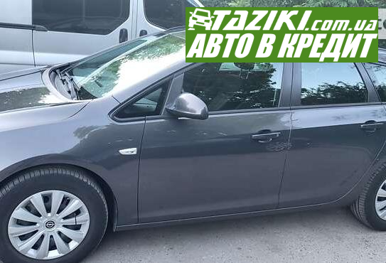 Opel Astra, 2015р. 1.6л. дтп Львів у кредит