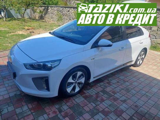 Hyundai Ioniq, 2017г. 28л. Электро Ужгород в кредит