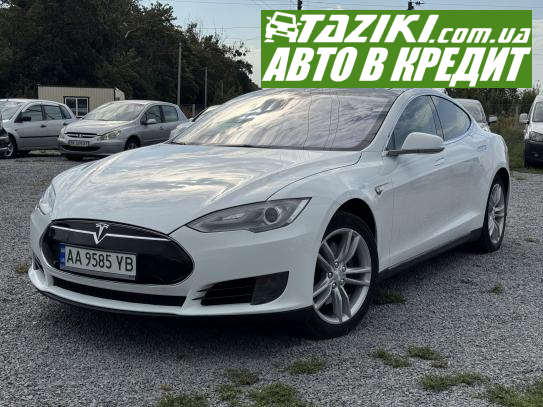 Tesla Model s, 2013г. 60л. Электро Ровно в кредит