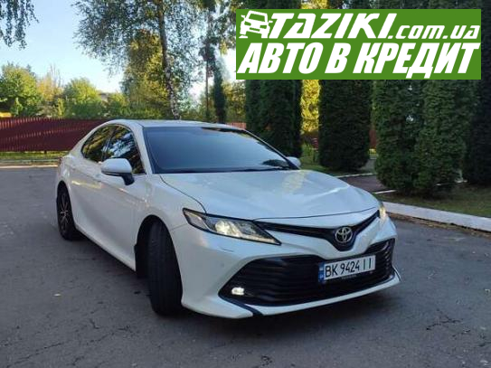 Toyota Camry, 2017р. 2.5л. бензин Рівне в кредит