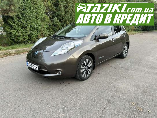 Nissan Leaf, 2017г. 30л. Электро Ровно в кредит