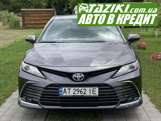 Toyota Camry, 2023р. 2.5л. бензин Івано-Франківськ в кредит