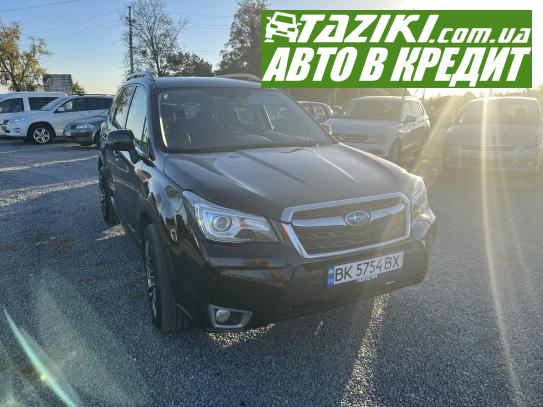 Subaru Forester, 2016г. 2л. бензин Ровно в кредит