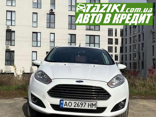 Ford Fiesta, 2015г. 1л. бензин Ужгород в кредит