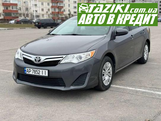 Toyota Camry, 2014г. 2.5л. бензин Запорожье в кредит