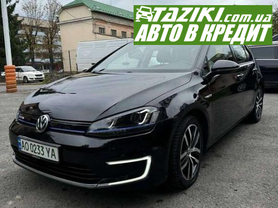 Volkswagen Golf, 2015г. 24л. Электро Ужгород в кредит