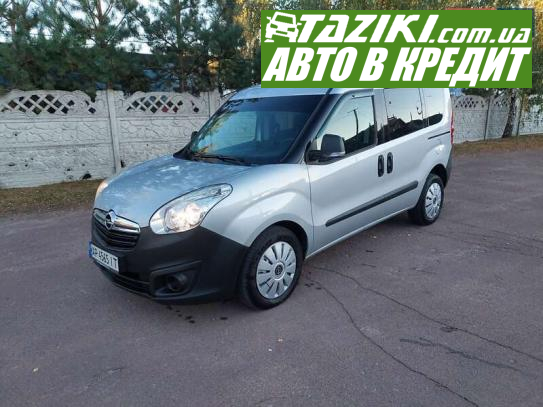 Opel Combo, 2017г. 1.2л. дт Чернигов в кредит