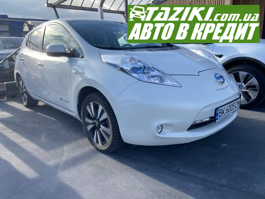 Nissan Leaf, 2017г. 40л. Электро Ровно в кредит