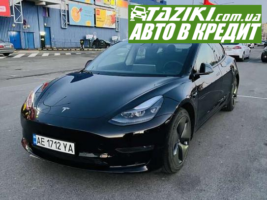 Tesla Model 3, 2021г. 54л. Электро Дніпро (Олейна) в кредит