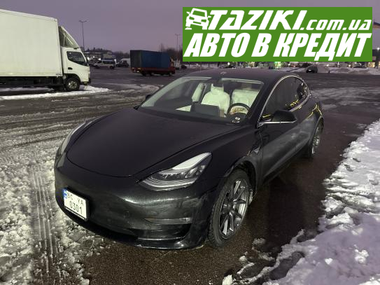 Tesla Model 3, 2018г. 62л. Электро Львов в кредит