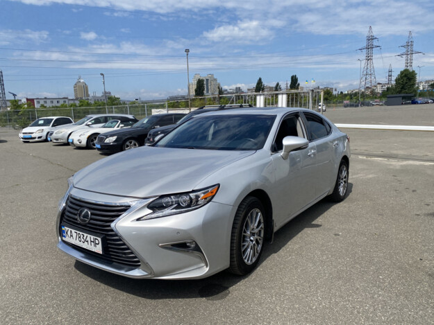 Lexus Es 300h, 2022г. 2.5л. гібрид Київ под выплату