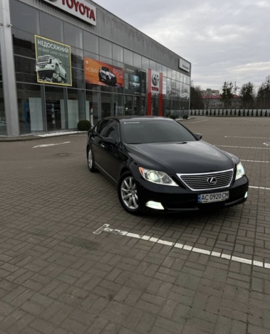 Lexus Ls 460, 2007г. 4.6л. бензин Луцьк в кредит