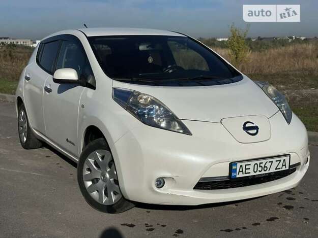 Nissan Leaf, 2014г. 0.0л. Електро Дніпро в кредит