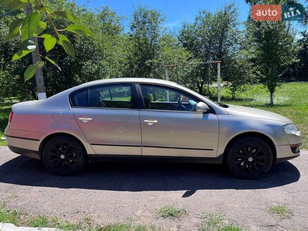 Volkswagen Passat, 2007г. 1.6л. бензин Полтава в кредит