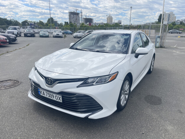 taziki pic 2025 07 000000160352788 15 Toyota Camry 2020р. 2.5 бензин, Київ - 26300 грн/міс.