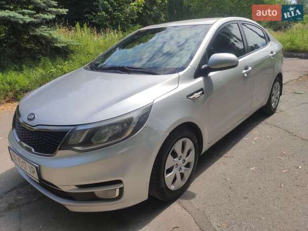 Kia Rio, 2016г. 1.4л. бензин Рівне в кредит