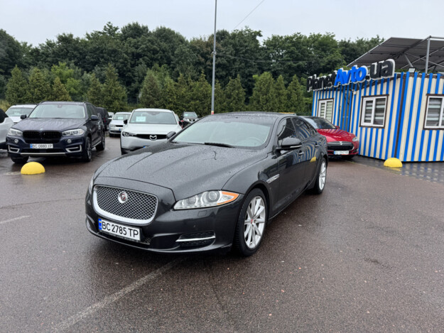 taziki pic 2025 07 000000160368390 10 Jaguar Xj 2014р. 3.0 бензин, Київ - 18800 грн/міс.