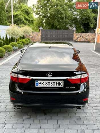 Lexus Es, 2015г. 3.5л. бензин Рівне в кредит