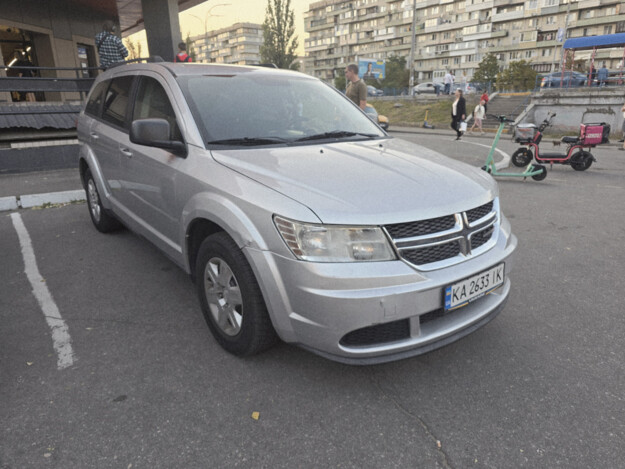 taziki pic 2025 07 000000160375173 15 Dodge Journey 2012р. 2.4 бензин, Київ - 10700 грн/міс.