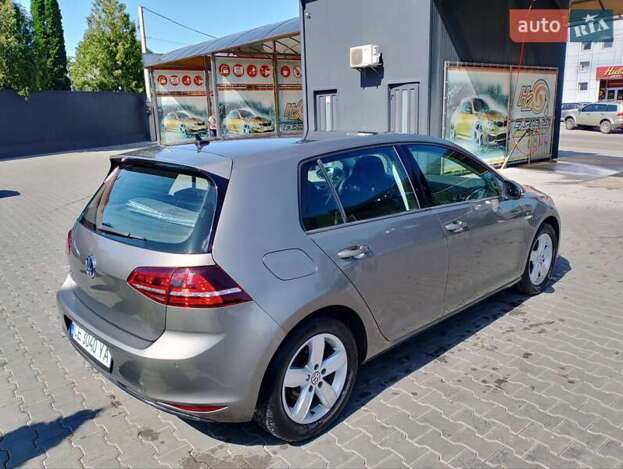 Volkswagen E-golf, 2015г. 0.2л. Електро Чернівці в кредит