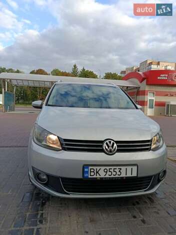 Volkswagen Touran, 2013г. 2.0л. дизель Рівне в кредит