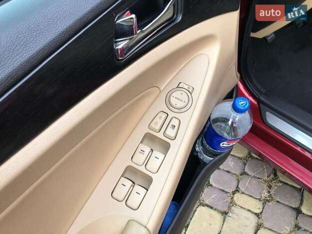 Hyundai Sonata, 2012г. 2.4л. бензин Рівне в кредит