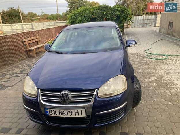 Volkswagen Jetta, 2005г. 1.6л. бензин Житомир в кредит