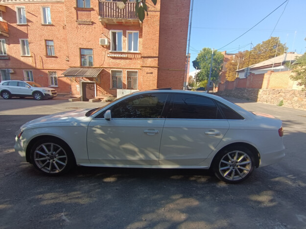 Audi A4, 2013г. 2.0л. бензин Олександрія в кредит