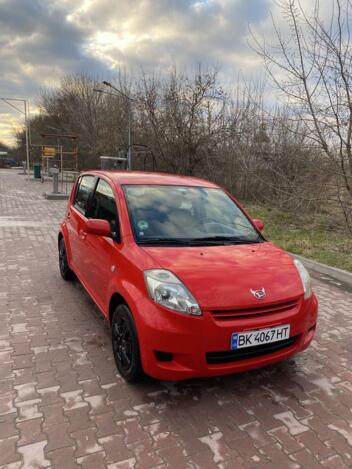 Daihatsu Sirion, 2008г. 1.0л. бензин Рівне в кредит
