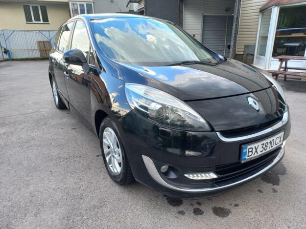 Renault Grand scenic, 2009г. 1.6л. дизель Чернівці в кредит