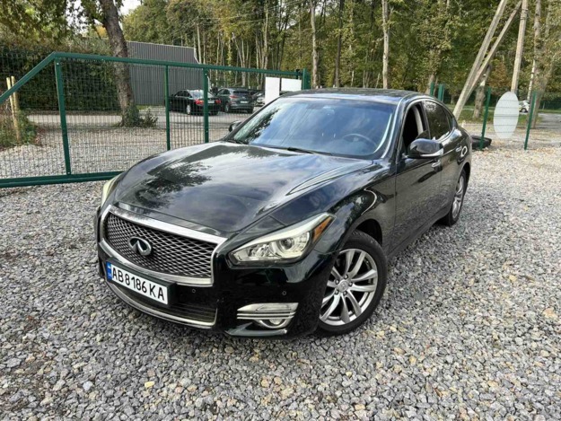Infiniti Q70, 2017г. 3.7л. гібрид Вінниця в кредит