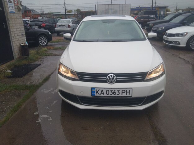Volkswagen Jetta, 2014г. 1.8л. бензин Суми в кредит