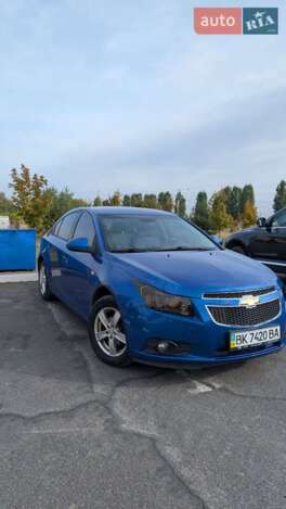 Chevrolet Cruze, 2010г. 1.8л. бензин Рівне в кредит