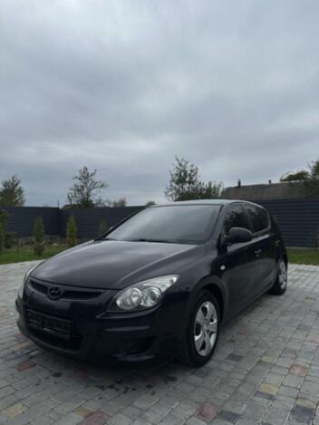 Hyundai I30, 2009г. 1.4л. бензин Житомир в кредит