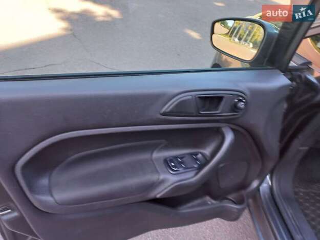 Ford Fiesta, 2018г. 1.6л. бензин Рівне в кредит