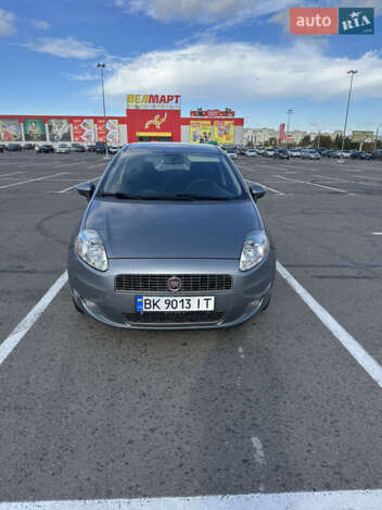 Fiat Punto, 2009г. 1.2л. бензин Рівне в кредит
