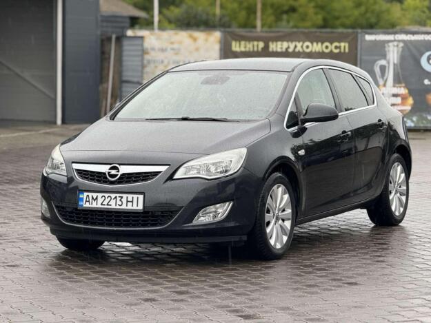 Opel Astra, 2011г. 1.4л. бензин Житомир в кредит