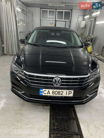 Volkswagen Passat, 2016г. 1.8л. бензин Черкаси в кредит